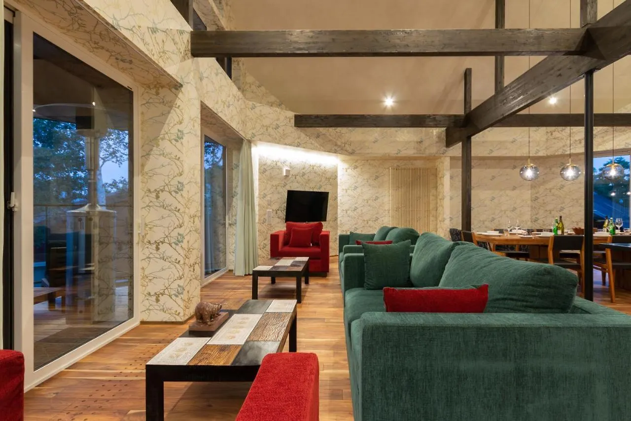 Kitsune House By H2 Life Kutchan Chalet